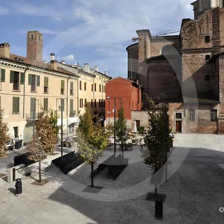 A.a.a. Armonie * Mantova
